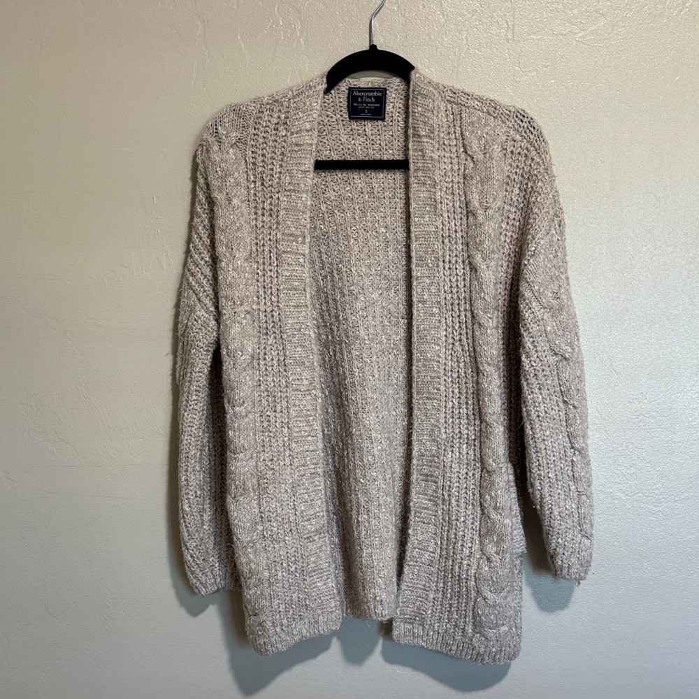 Abercrombie & Fitch Cream Cable Knit Cardigan